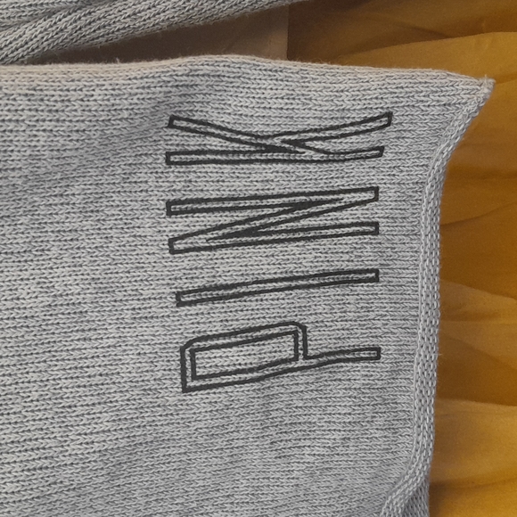 Victoria Secret Pink Long Sleeve Sweater Size XS - Picture 3 of 11